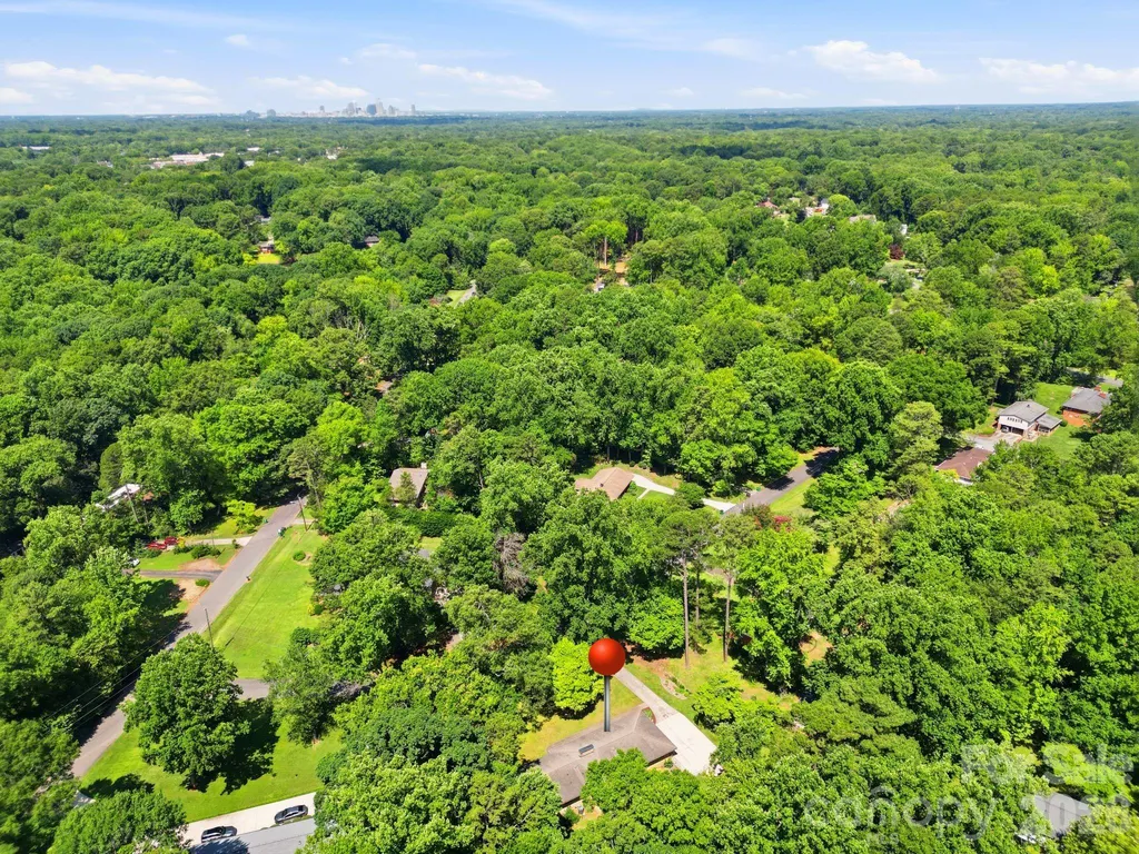 7008 Linda Lake Drive Charlotte NC 28215