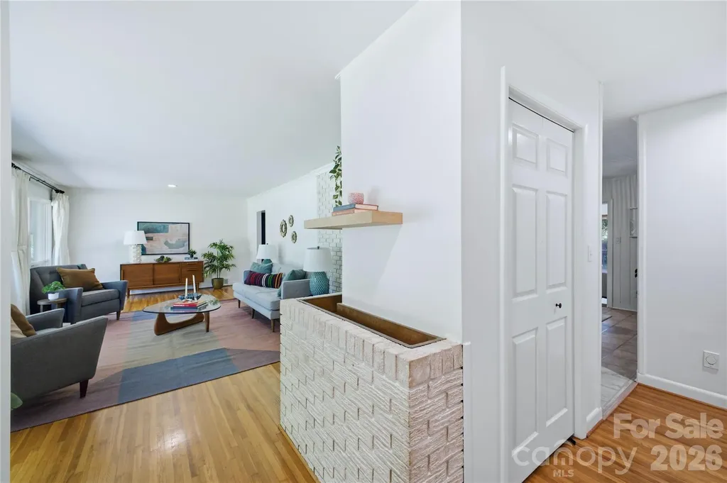 7008 Linda Lake Drive Charlotte NC 28215