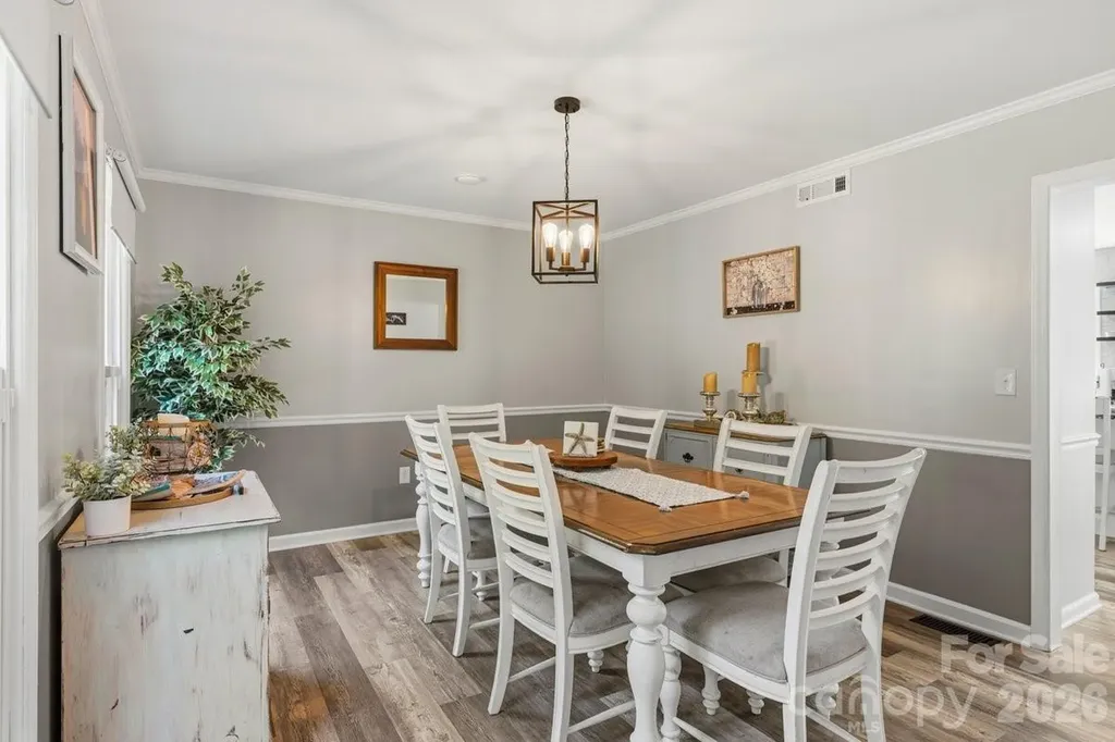 1171 37th Avenue Drive NE Hickory NC 28601
