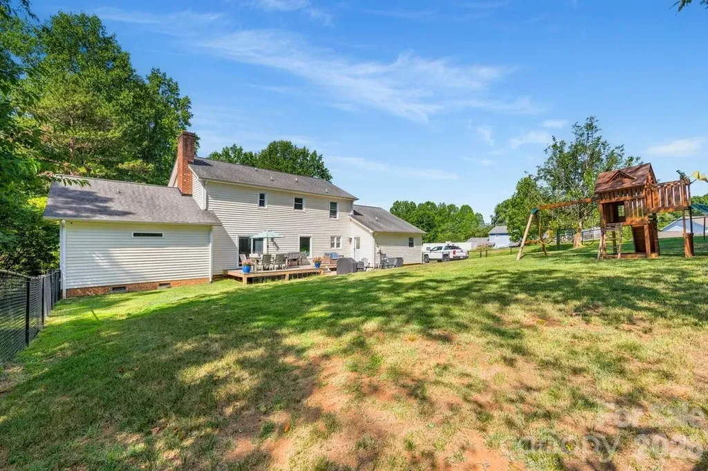 1171 37th Avenue Drive NE Hickory NC 28601