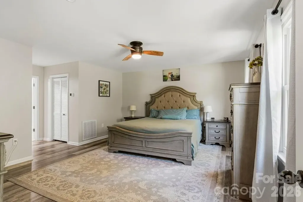 1171 37th Avenue Drive NE Hickory NC 28601