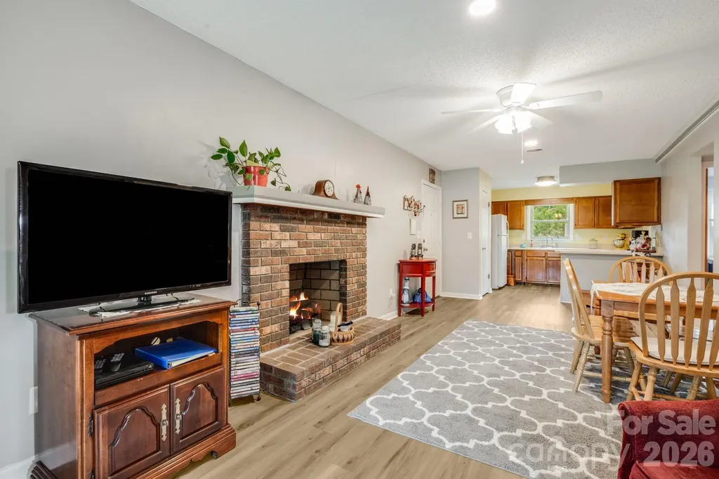 1325 4th Avenue W Hendersonville NC 28739