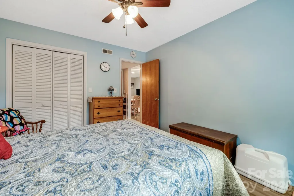 1325 4th Avenue W Hendersonville NC 28739