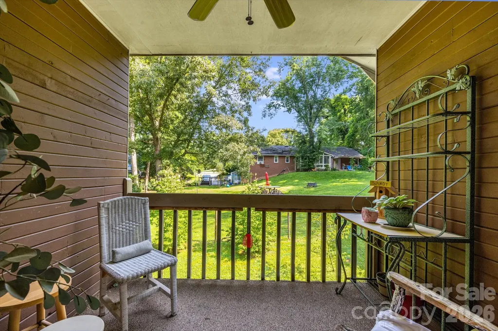 1325 4th Avenue W Hendersonville NC 28739