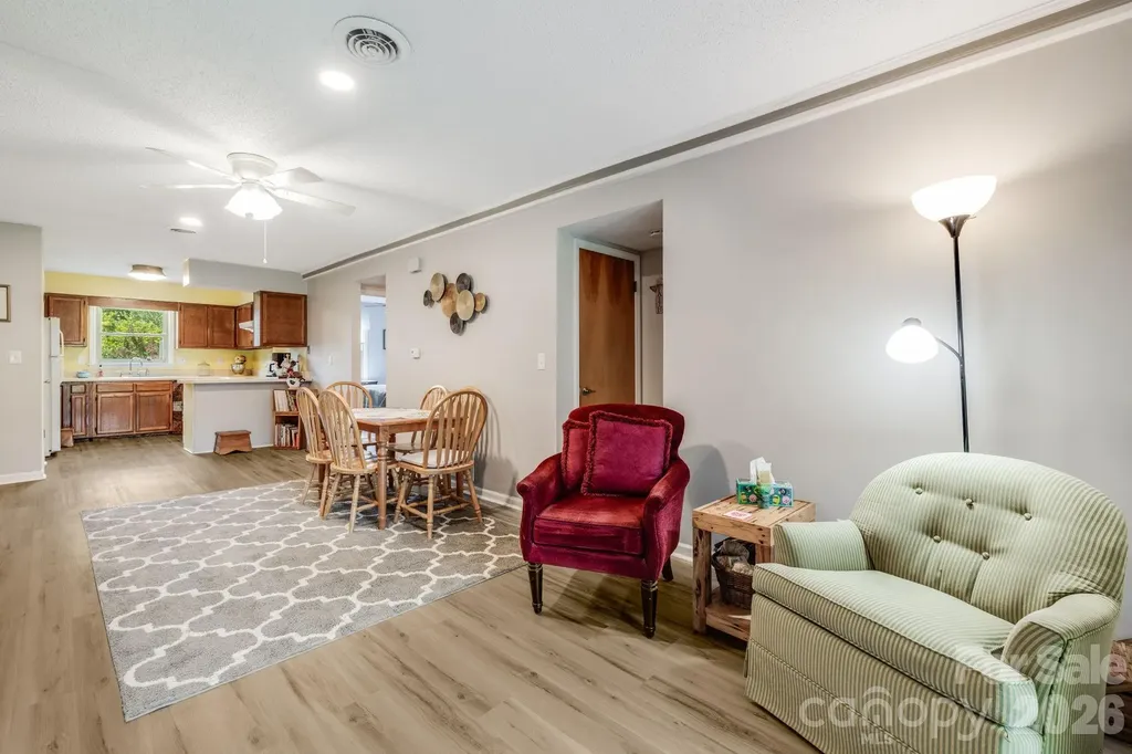 1325 4th Avenue W Hendersonville NC 28739