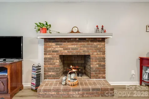 1325 4th Avenue W Hendersonville NC 28739