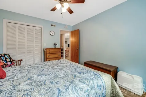 1325 4th Avenue W Hendersonville NC 28739