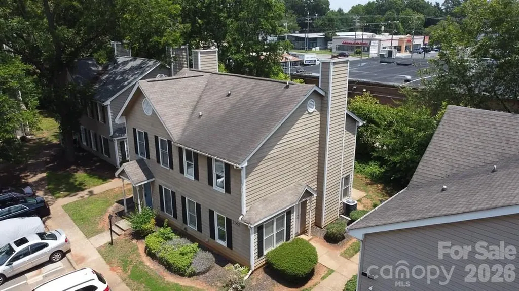 3142 Driftwood Drive Charlotte NC 28205