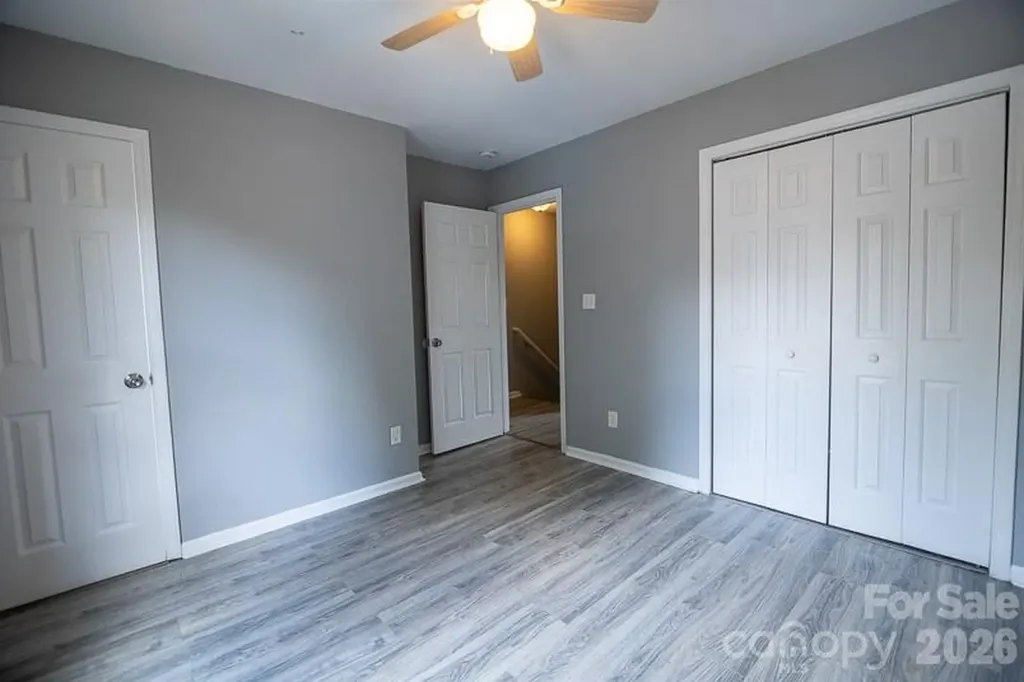 3142 Driftwood Drive Charlotte NC 28205