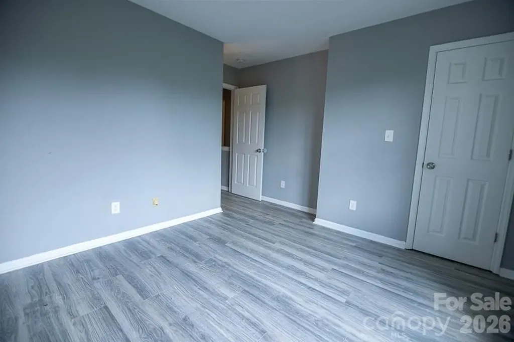 3142 Driftwood Drive Charlotte NC 28205