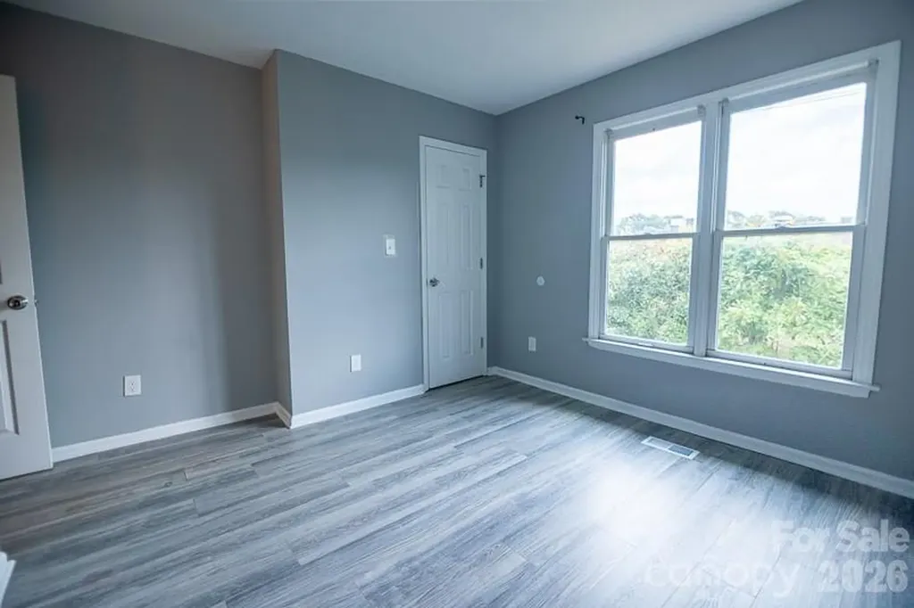 3142 Driftwood Drive Charlotte NC 28205