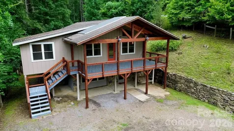 16 Turtle Dove Trail Burnsville NC 28714