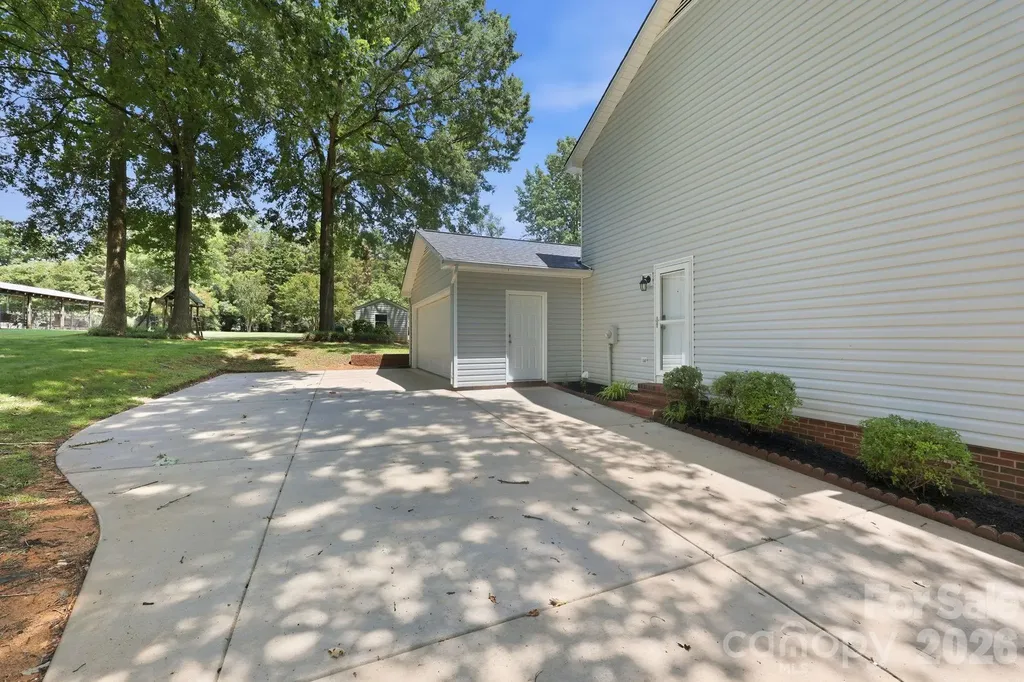 630 Timberlane Trail Salisbury NC 28147
