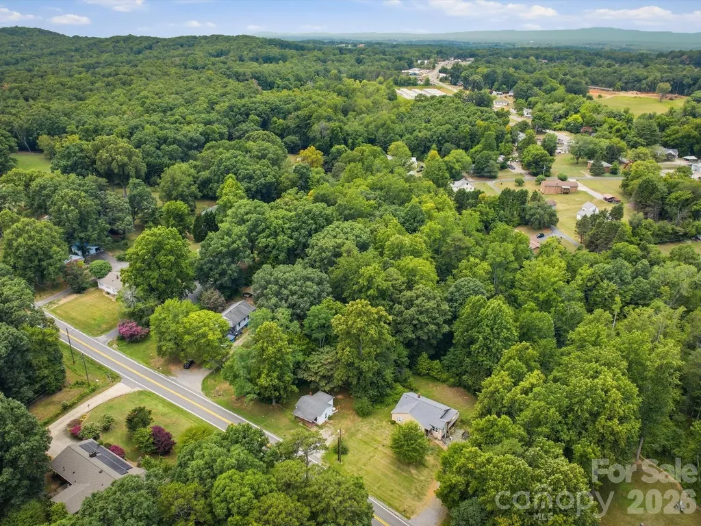 1839 Drexel Road Valdese NC 28690