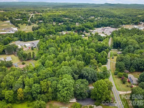 1839 Drexel Road Valdese NC 28690