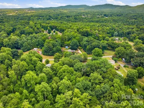 1839 Drexel Road Valdese NC 28690