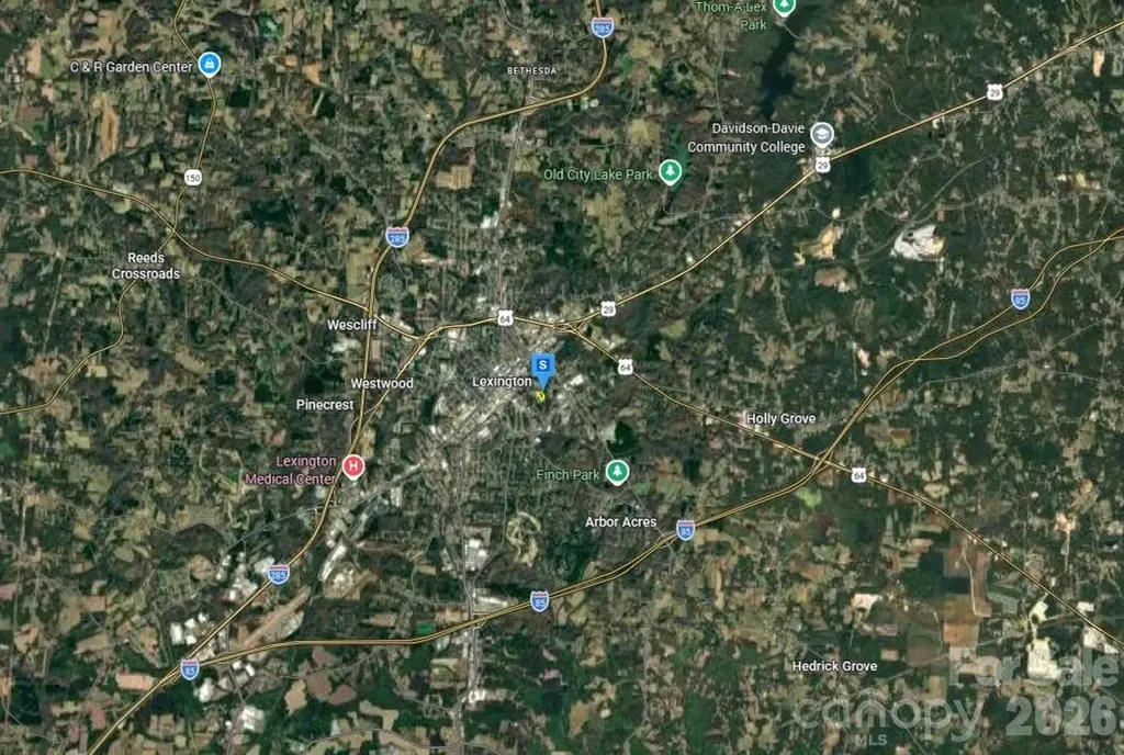 221 Pond Street Lexington NC 27292