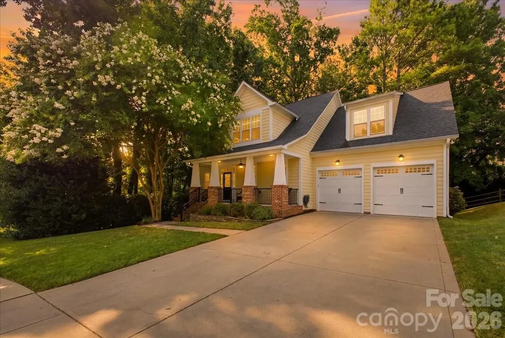 10323 Mina Court Charlotte NC 28277