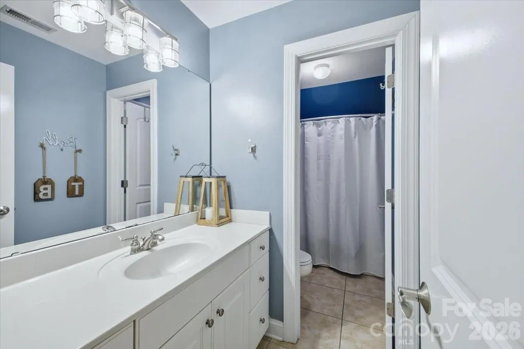 10323 Mina Court Charlotte NC 28277