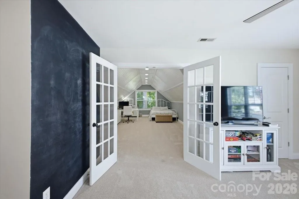 10323 Mina Court Charlotte NC 28277