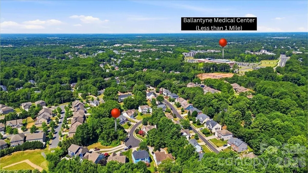 10323 Mina Court Charlotte NC 28277
