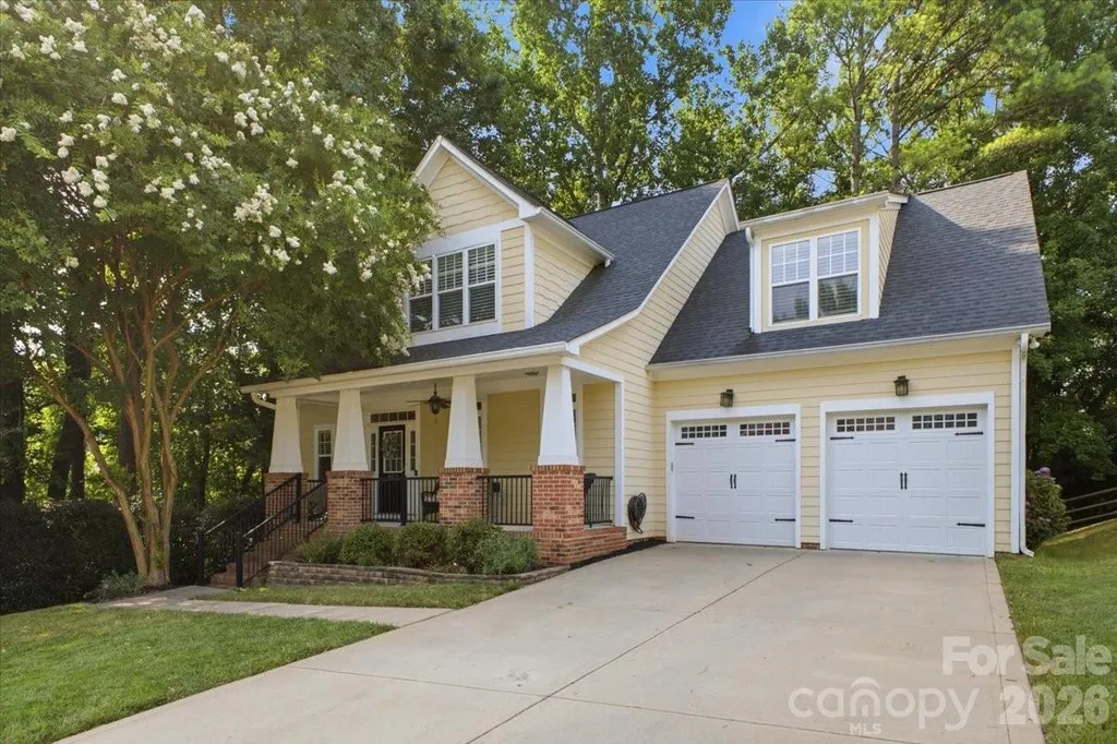 10323 Mina Court Charlotte NC 28277
