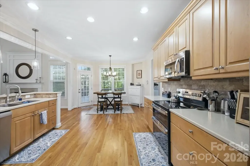10323 Mina Court Charlotte NC 28277