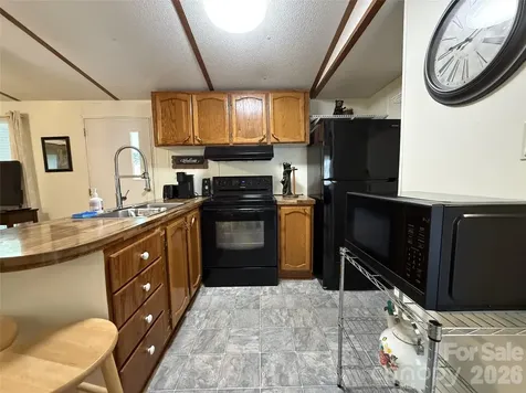 4126 & 4128 Pumpkintown Road Sylva NC 28779
