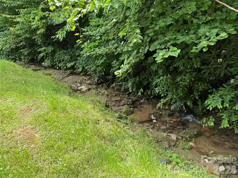 4126 & 4128 Pumpkintown Road Sylva NC 28779