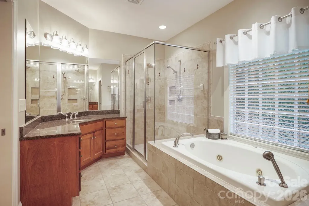 4325 Artesian Cove Court Denver NC 28037