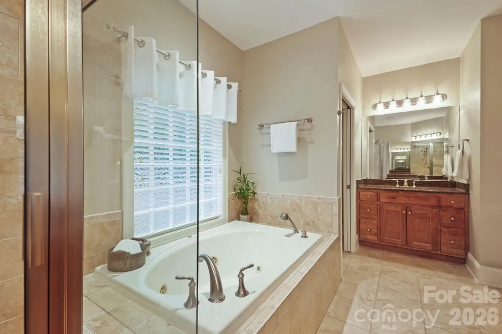 4325 Artesian Cove Court Denver NC 28037