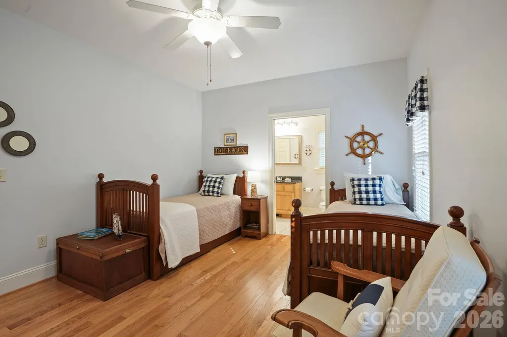 4325 Artesian Cove Court Denver NC 28037