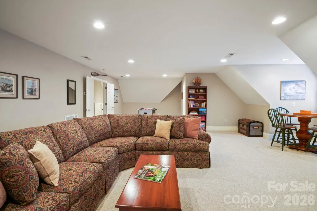 4325 Artesian Cove Denver NC 28037