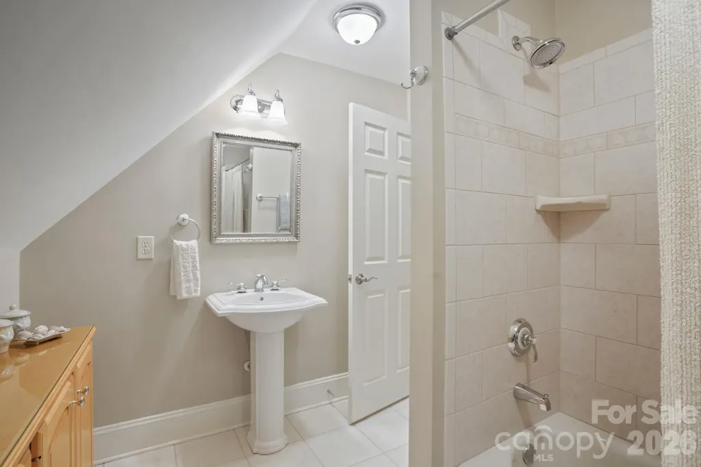 4325 Artesian Cove Denver NC 28037