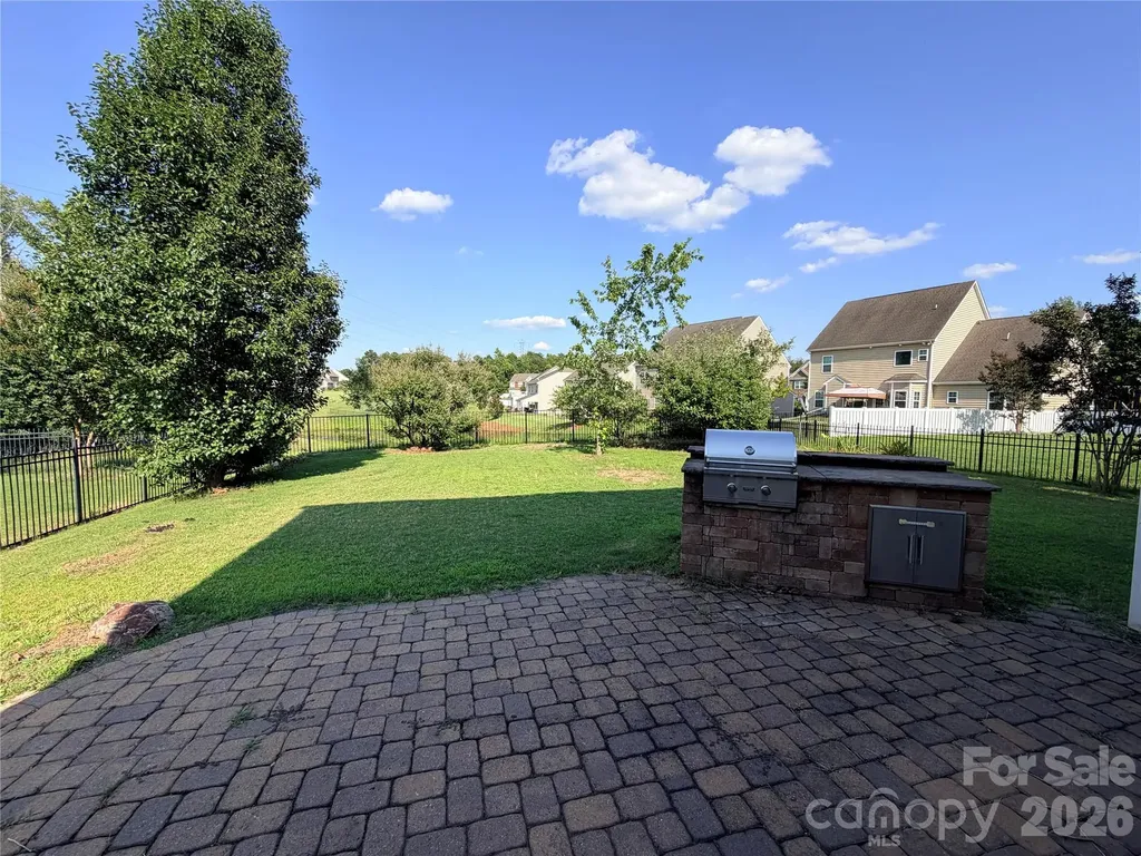9281 Perseverance Drive Harrisburg NC 28075