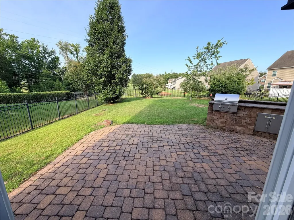 9281 Perseverance Drive Harrisburg NC 28075