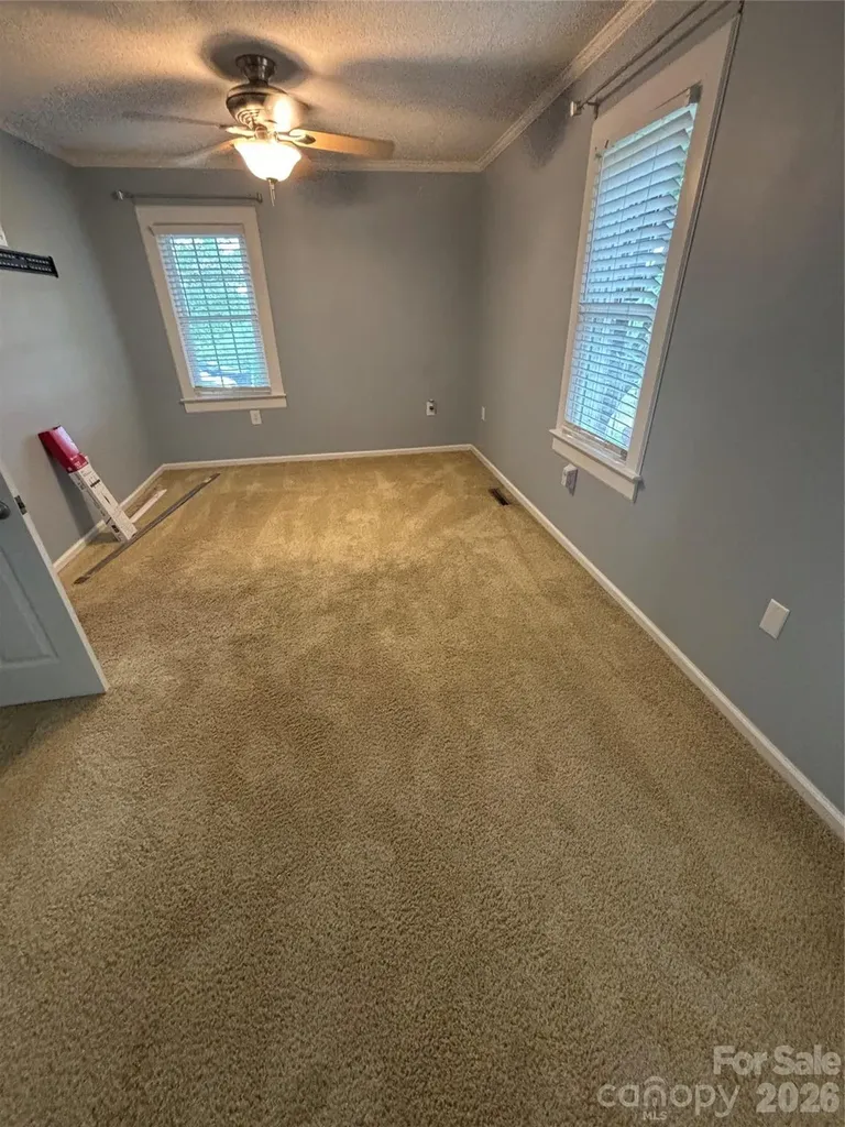 327 Arrowood Street SE Lenoir NC 28645