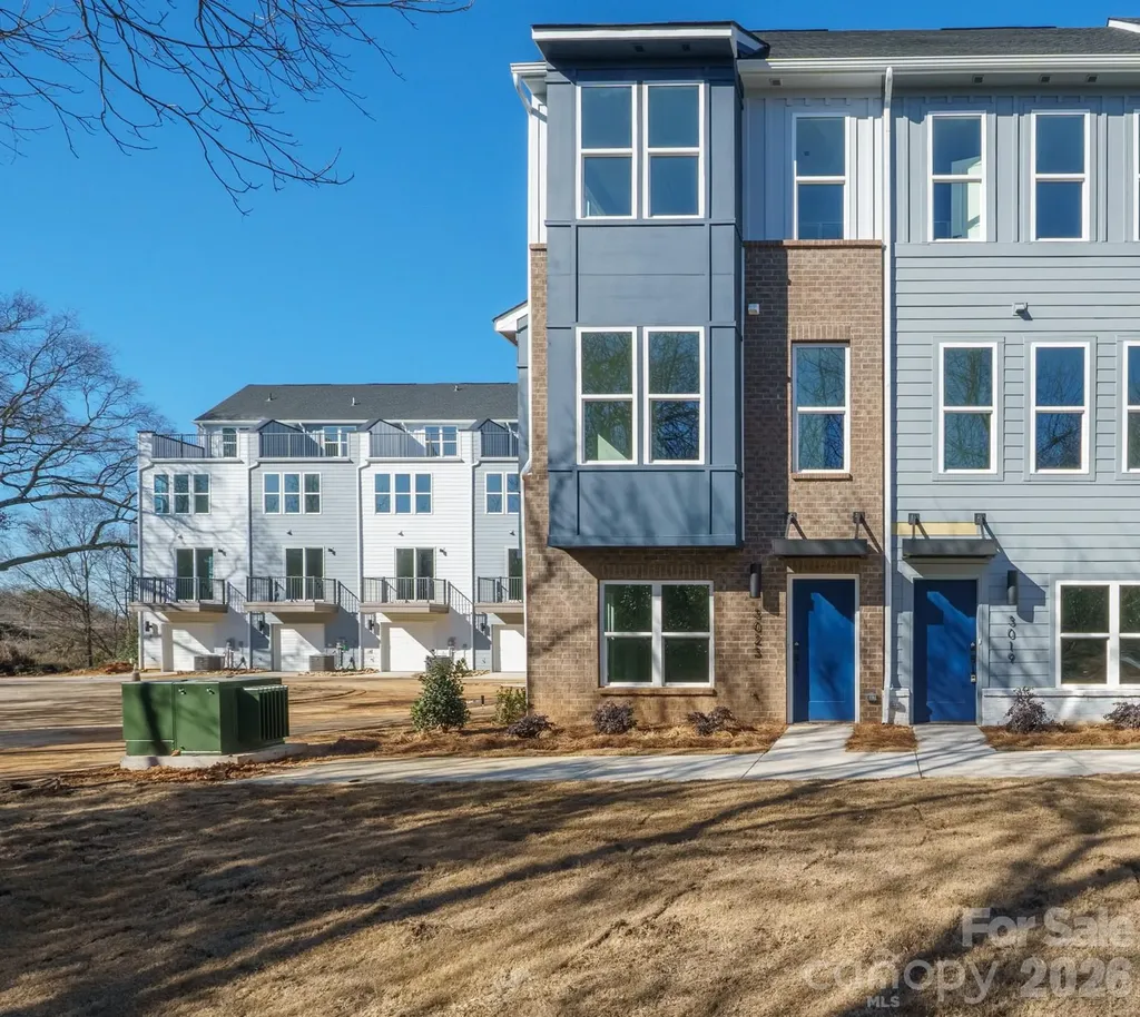 3023 Jolene Court Charlotte NC 28206