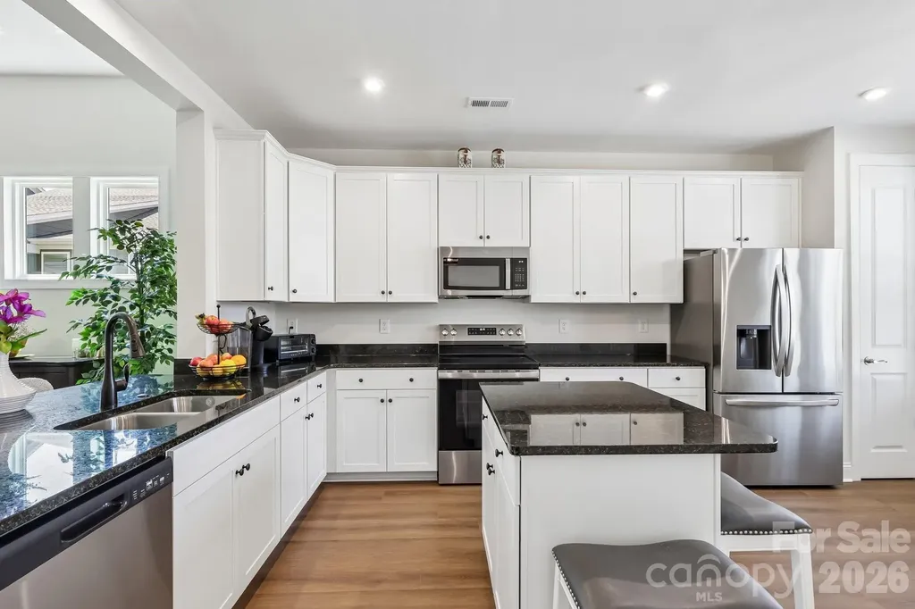 8410 Profit Lane Charlotte NC 28215