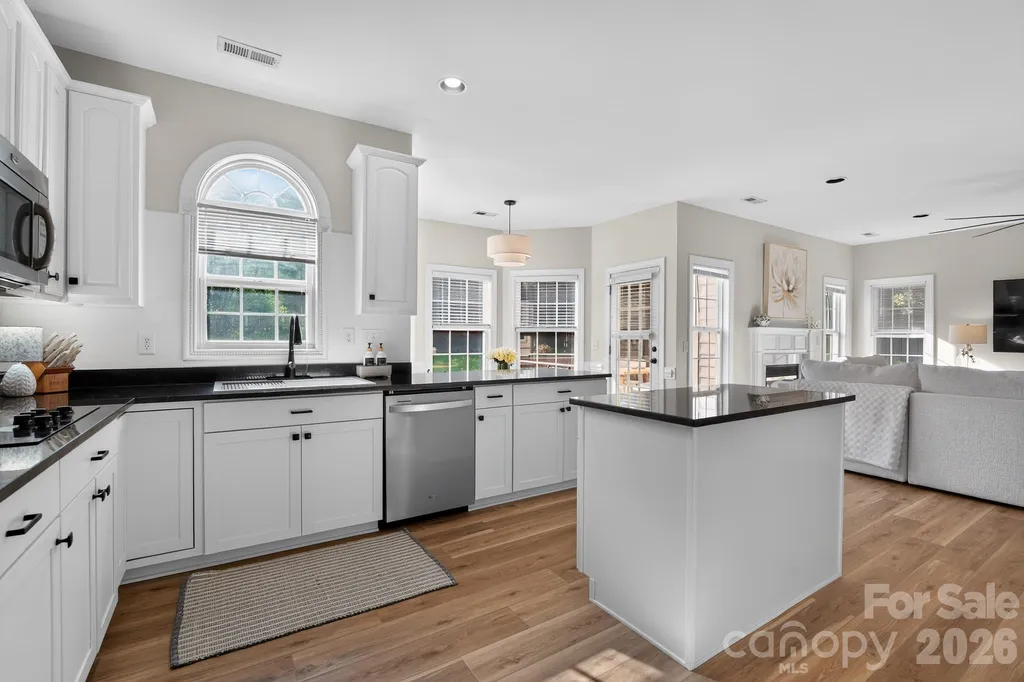 10513 Orchid Hill Lane Charlotte NC 28277