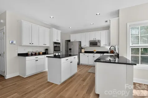 10513 Orchid Hill Lane Charlotte NC 28277