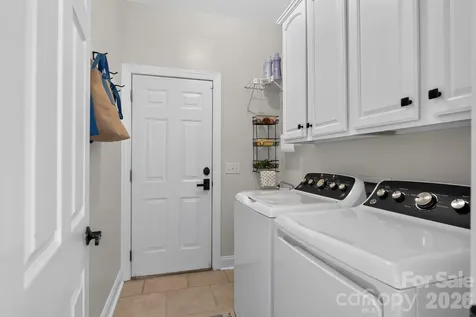 10513 Orchid Hill Lane Charlotte NC 28277
