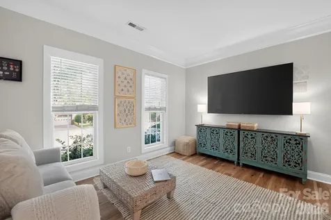 10513 Orchid Hill Lane Charlotte NC 28277