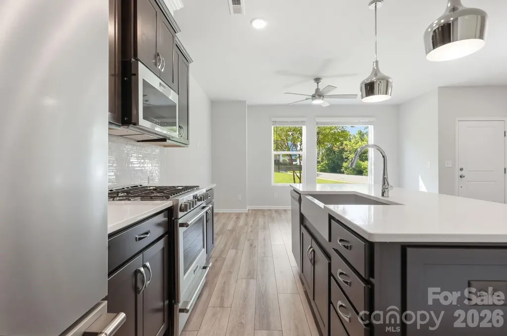 1450 Winding Stream Road Charlotte NC 28206