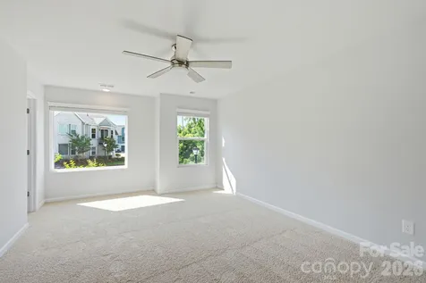 1450 Winding Stream Road Charlotte NC 28206