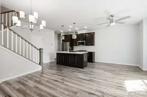 1450 Winding Stream Road Charlotte NC 28206