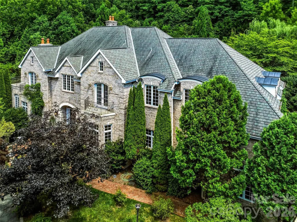 150 Rainbow View Drive Fletcher NC 28732