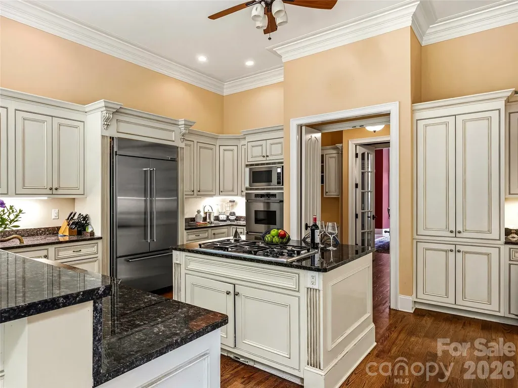 150 Rainbow View Drive Fletcher NC 28732