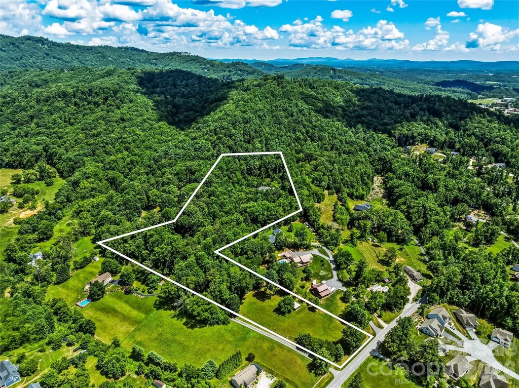 150 Rainbow View Drive Fletcher NC 28732