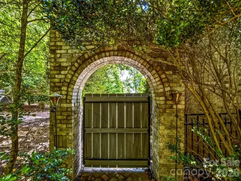 150 Rainbow View Drive Fletcher NC 28732